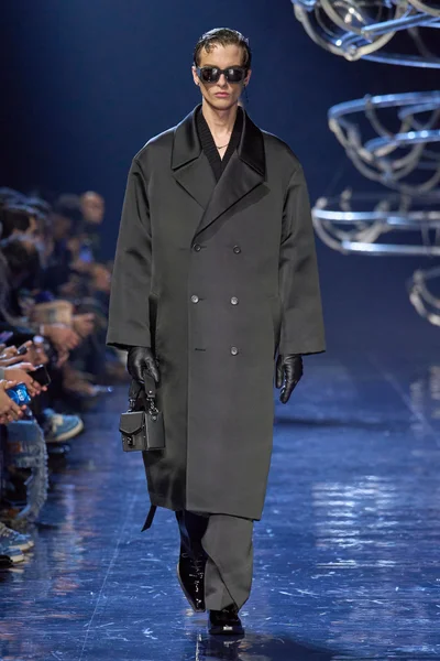 Look 52